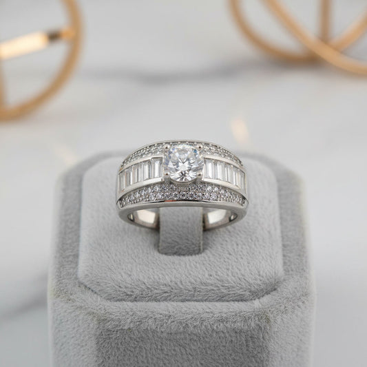 Men’s Premium Silver Diamond Ring with Round Center Stone & Baguette Side Setting